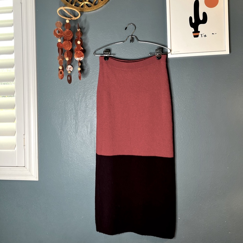 ⚪️⚪️Free People Color Block Knit Midi Skirt